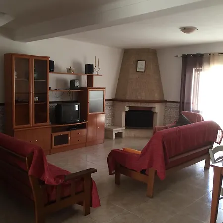 Casa Agriao بيت للعطل *