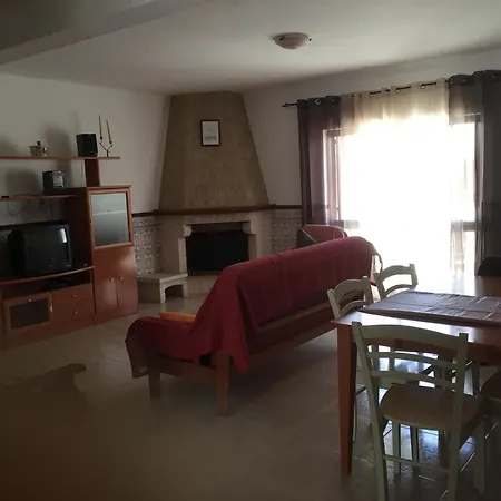 Casa Agriao بيت للعطل *